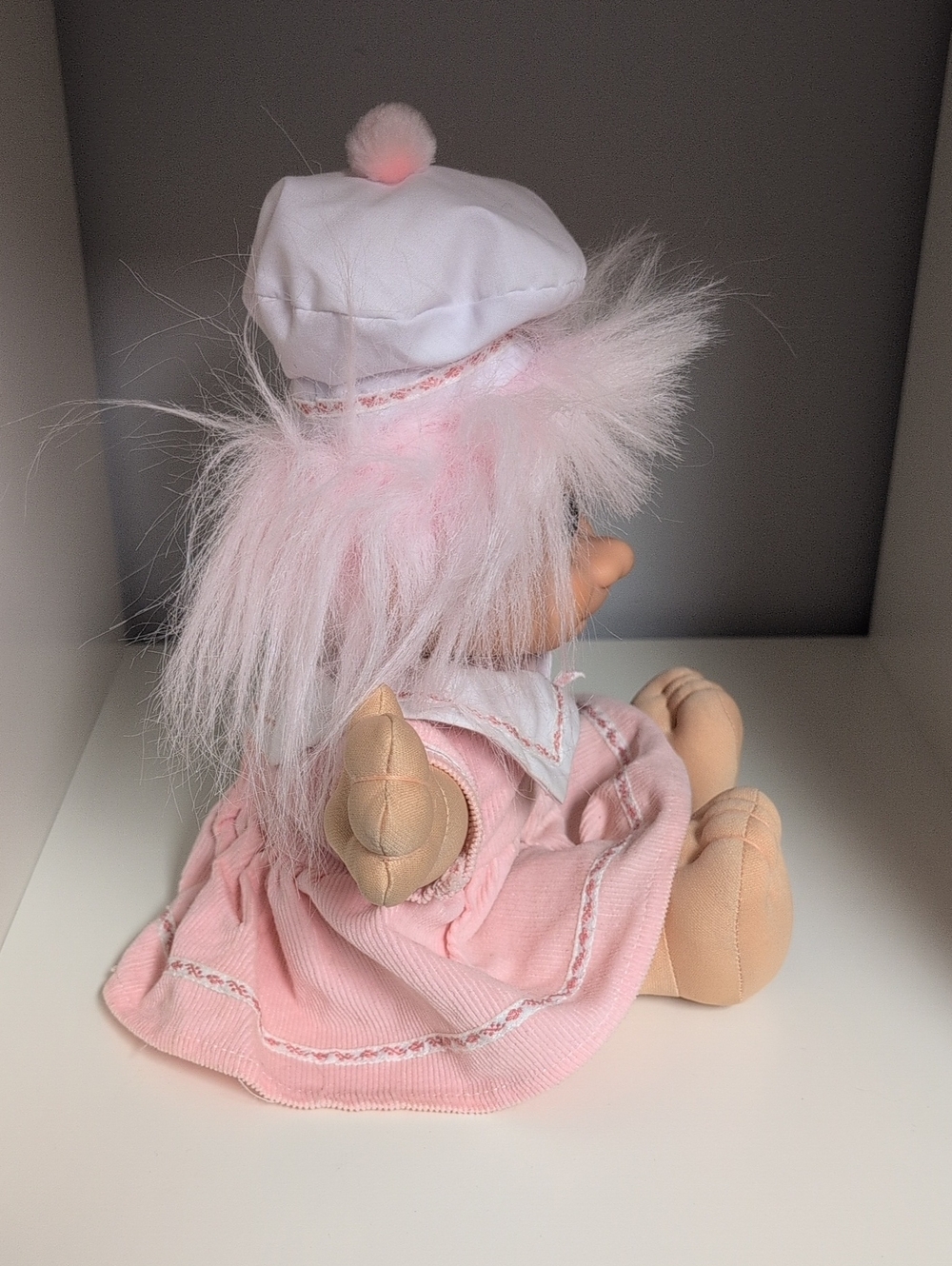 Adorable RUSS Pink Hair Troll Doll With Corduroy Dress And Hat Mint Condition - Picture 4 of 5
